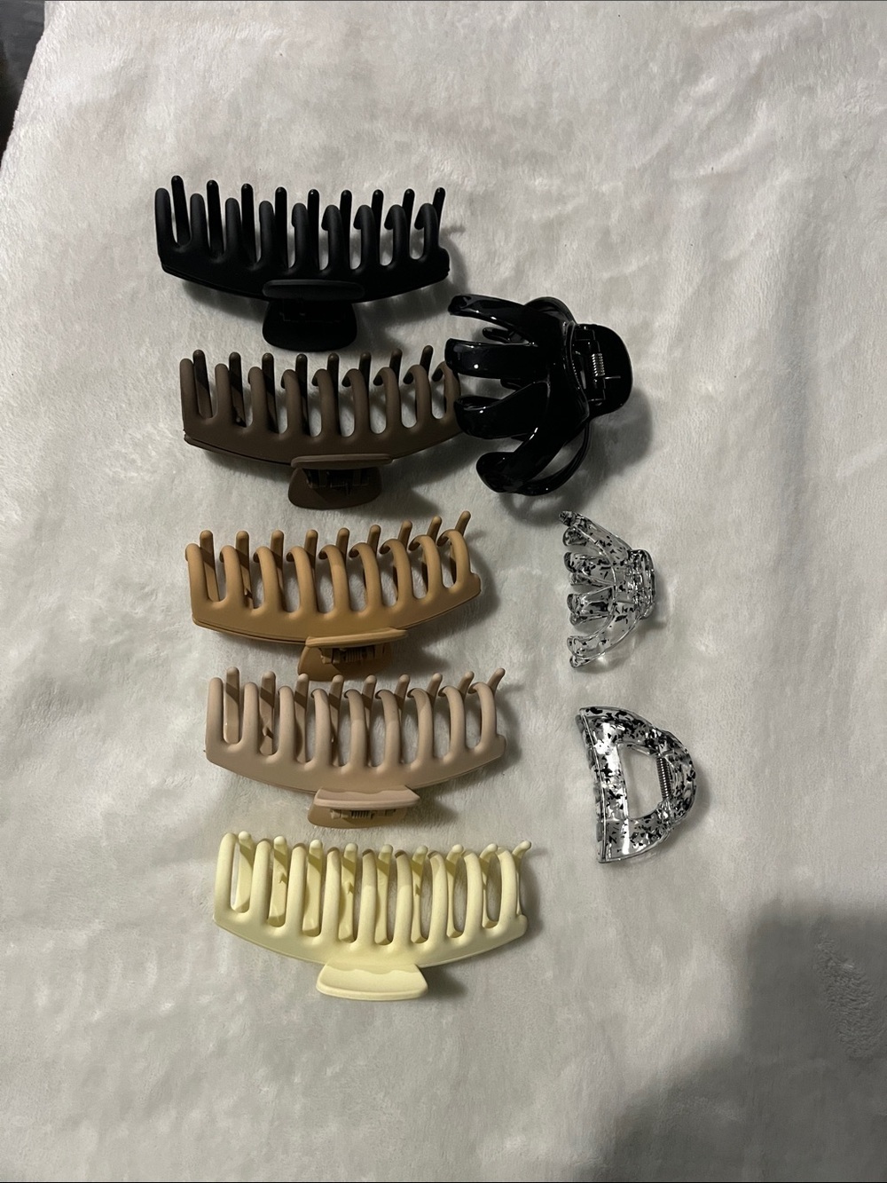 Multiple Neutral Tone Hair Claw Clips